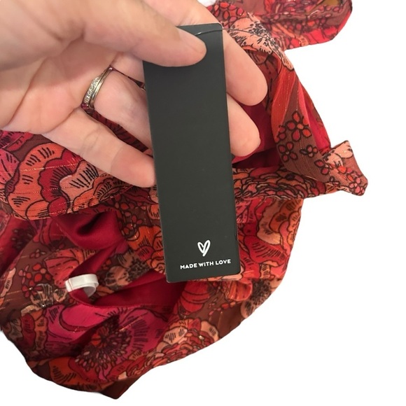 NWT Lulus Standout Aesthetic Red Floral Lurex Halter Tiered Midi Dress small - Picture 7 of 10